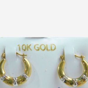 Preloved 10K Diamond Cut Hoop Earrings